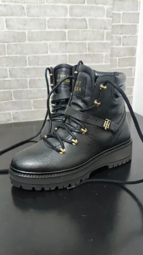 Bota Tommy Hilfiger Original - Nunca Usada - De R$1.500 por R$799