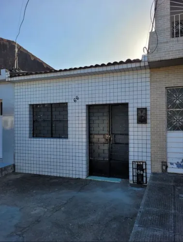 - Casa na Liberdade