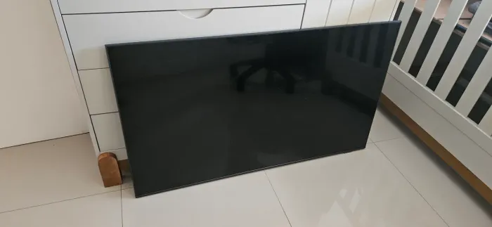 Smart TV Samsung 50 Polegadas 4K QLED (COM DEFEITO)
