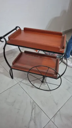 Carrinho de Chá / Bar Retrô em Ferro e Madeira Maciça