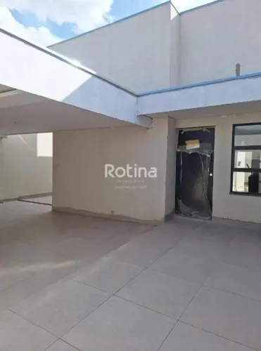 Casa residencial à venda no Jardim Europa, em Uberlândia 3 quartos e 3 vagas