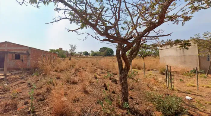 Vendo Lote Quitado e Escriturado no Garavelo Sul - 360 m²