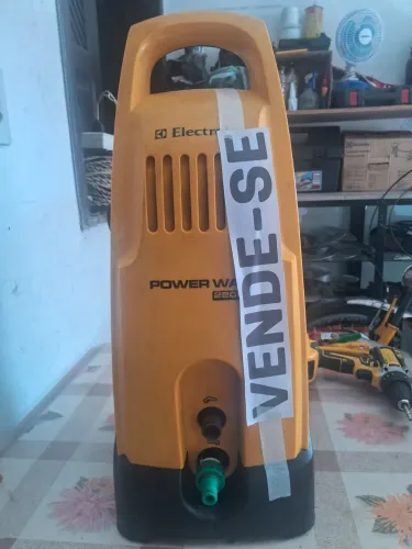 Lavadora de pressão Electrolux Power Washington 2200 psi