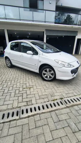 Peugeot 307 Feline/griff/premi. 2.0 Flex 5P Aut. 2010