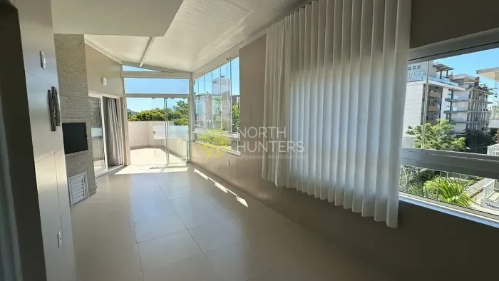 Linda cobertura em Jurerê