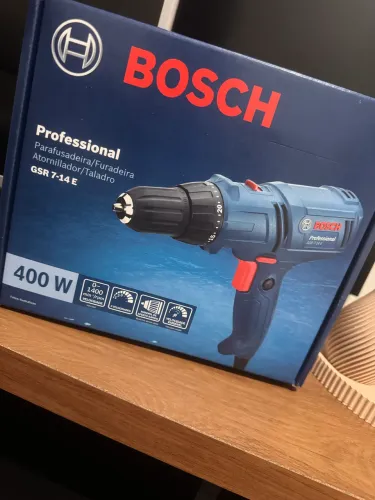 Parafusadeira e furadeira Bosch 