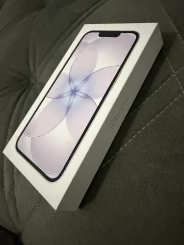 Iphone 17e 256gb branco 