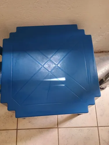 Mesa azul infantil