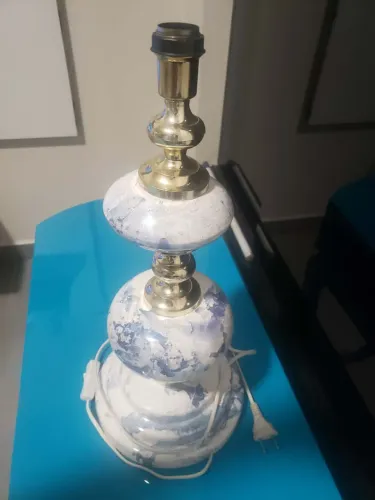 Abajur de cerâmica 
