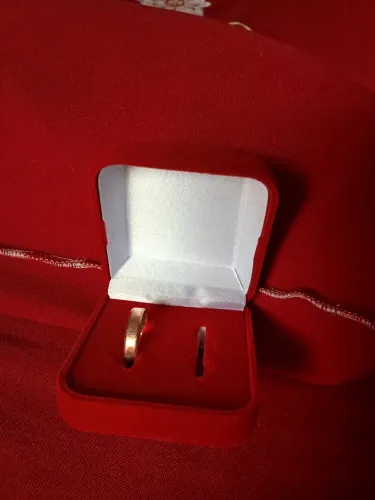 Aliança única ouro 2g