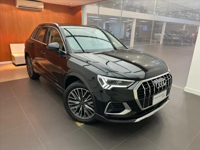 Audi Q3 Performance 2.0 TFSI Tiptr. Quattro 2024