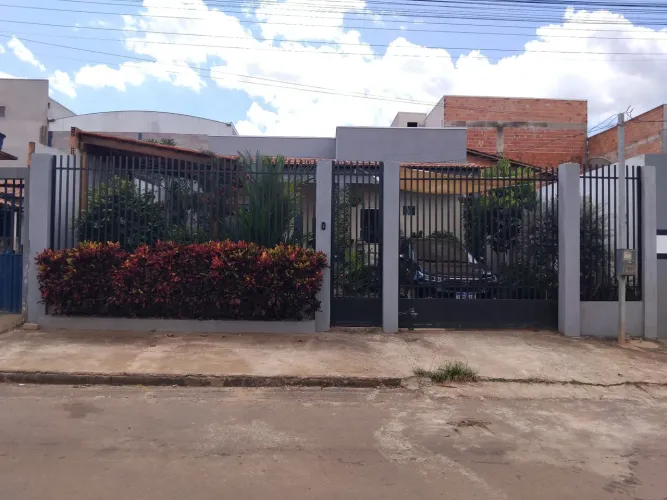 CASA À VENDA NO CIDADE JARDIM ? PARAUAPEBAS/PA