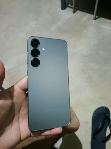 S25 plus impecável