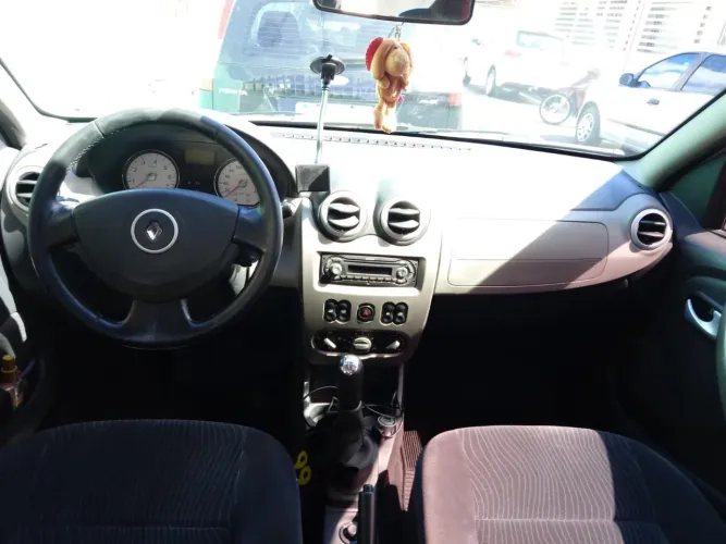 Renault Sandero Privilège Hi-flex 1.6 8V 5P 2011