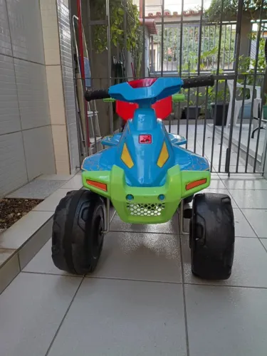 brinquedos usados e em bom estado