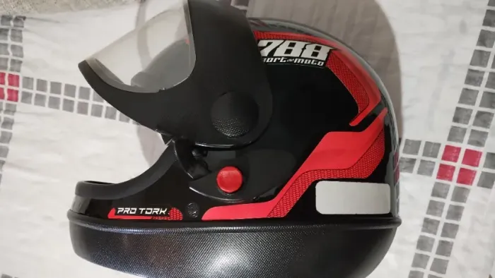 Capacete 788 da sport moto .
