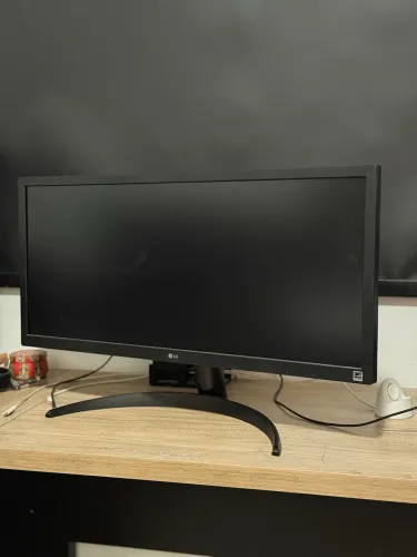Monitor LG 26WQ500-B ultra wide