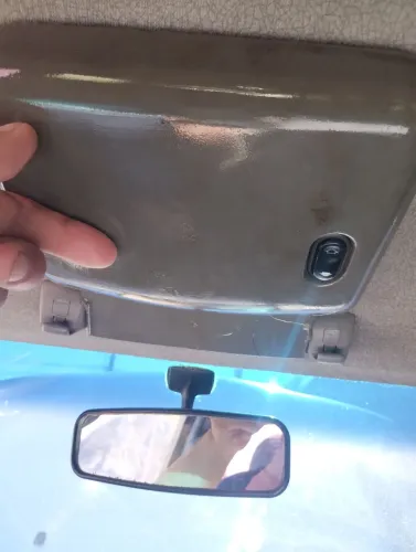 Moldura do teto solar Escort Zetec com detalhe