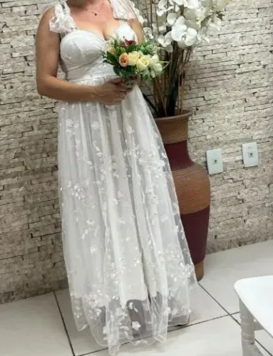 Vestido de casamento novo usado no meu casamento