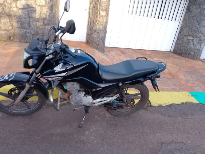 Vendo vendo Titan 150