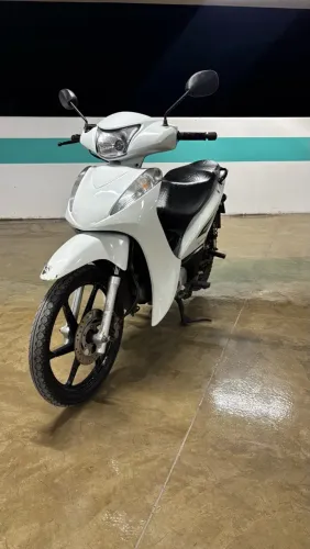 Biz 125 EX 2015