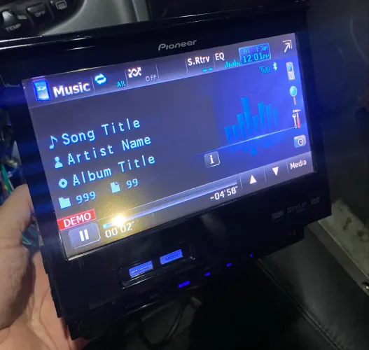 DVD Retrátil Pioneer 5280BT