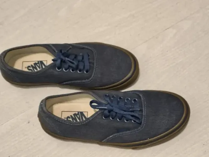 Tenis Vans Authentic LowPro Ebony/Frost gray - Tamanho 37 