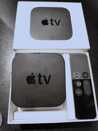 Apple TV HD 4ª Geração 32GB 1080p A1625