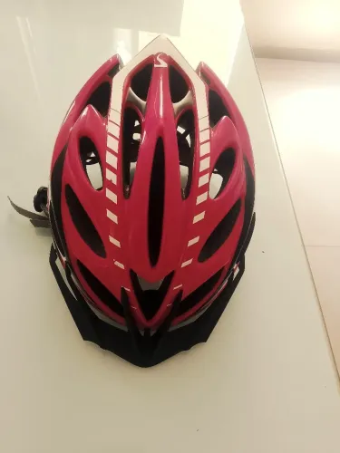 Ciclismo capacete