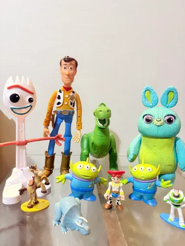 Lote de brinquedos toy story 