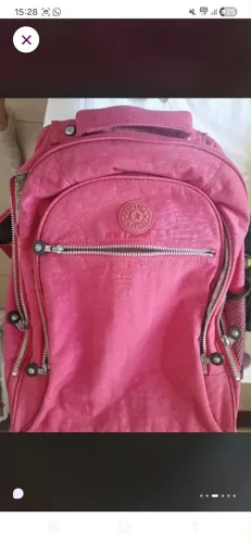 Mochila Kipling Original Rosa - Linda, Espaçosa e Muito Bem Conservada!