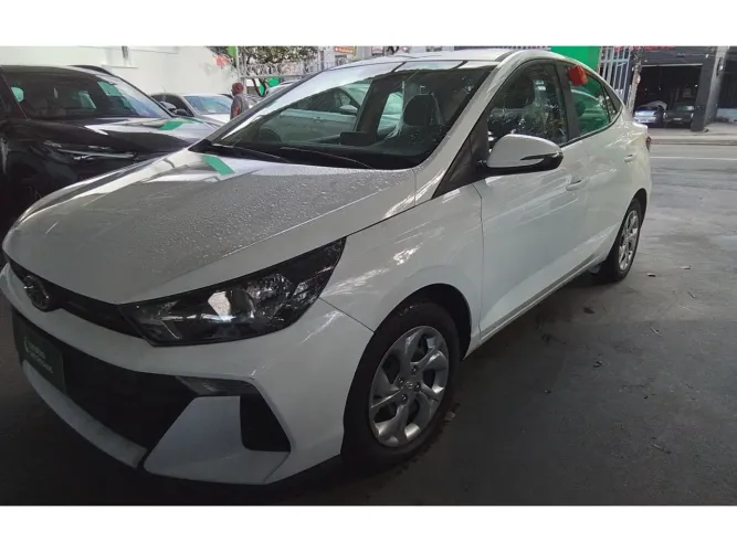 Hyundai HB20S Comfort Plus 1.0 TB Flex 12V Mec. 2025