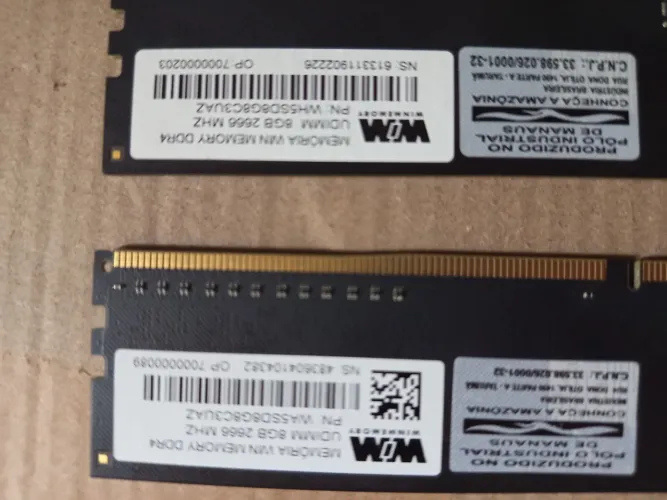 Memória Win Memory 2x8gb DDR4 - Defeito