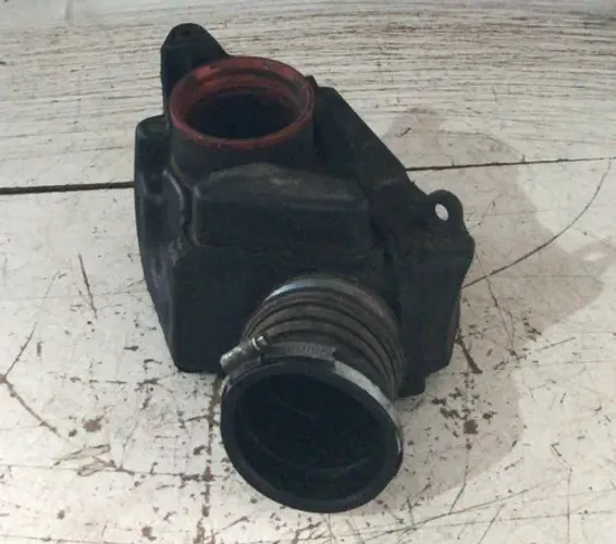 Caixa Filtro De Ar Mercedes C180 C200 2008 / A2710900804