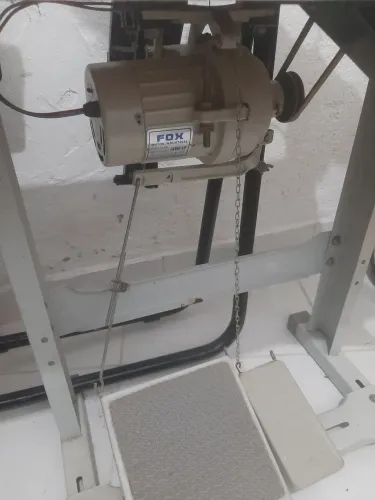Maquina overlock