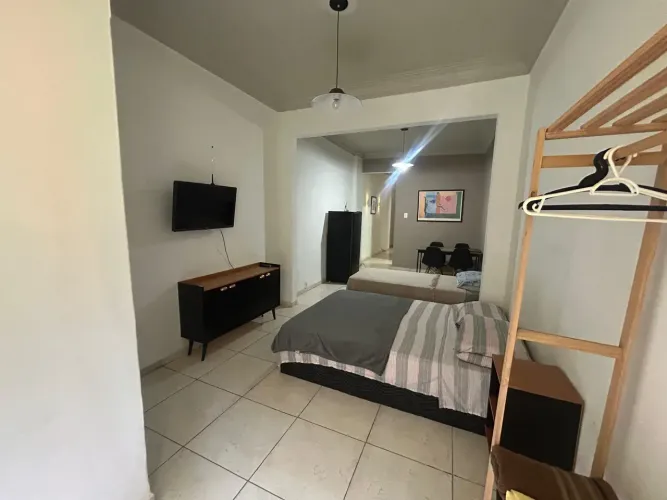 Studio mobiliado com vaga e alto potencial para Airbnb em localização estratégica no Rio d