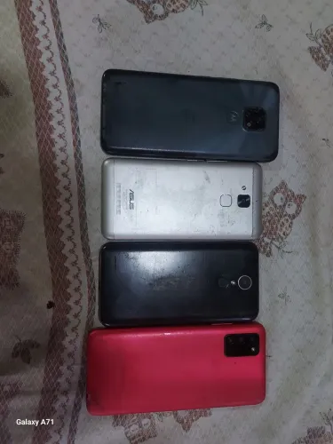 Vindo celular quebrado