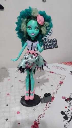Monster High Honey Swamp Luzes Câmera Ação Completa