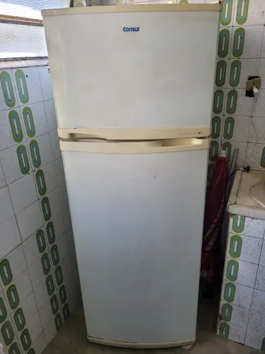Geladeira Duplex Frost Free Cônsul Gelando muito