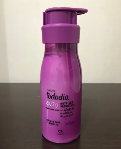 Hidratante de ameixa (Natura)