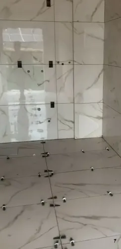 Pedreiro mestre em obras 300