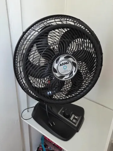 VENTILADOR DE MESA E PISO ARNO SILENCE FORCE VF30