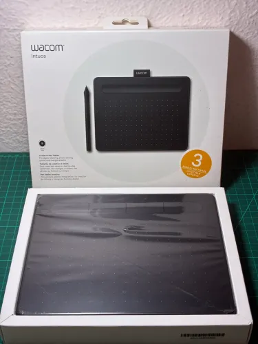 Mesa Digitalizadora Wacom Intuos Pequena | Creative, Preto, CTL4100