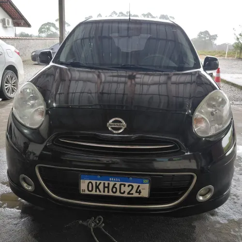 Nissan March SR 1.6 16V Flex Fuel 5P 2014