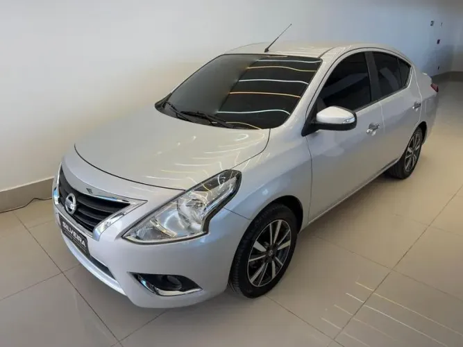 Nissan Versa SL 1.6 16V Flexstart 4P Aut. 2020