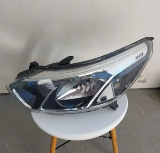 Farol esquerdo GM Chevrolet Cobalt cromado