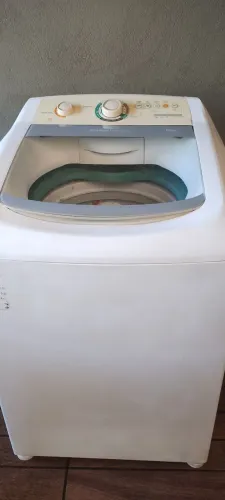 Máquina de Lavar Roupas Consul Facilite 10-Kg Usada?