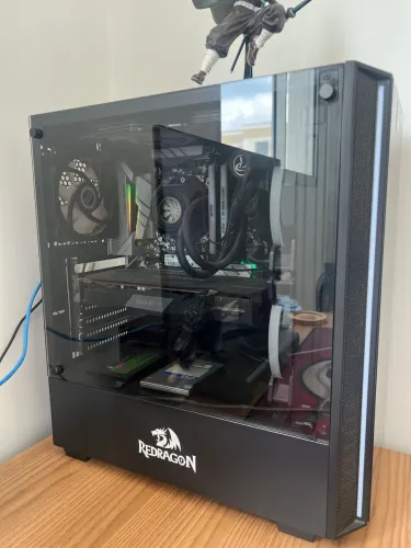 PC Gamer AMD Ryzen 5 2600 RX 5500 XT