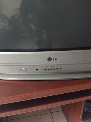 TV LG tubo