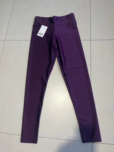 Calça legging de academia 3d NOVA roxo uva